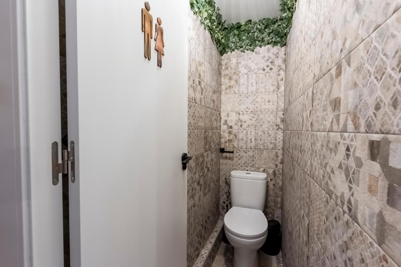 Hostel Santo - Coworking - Coliving - Madrid Exteriér fotografie