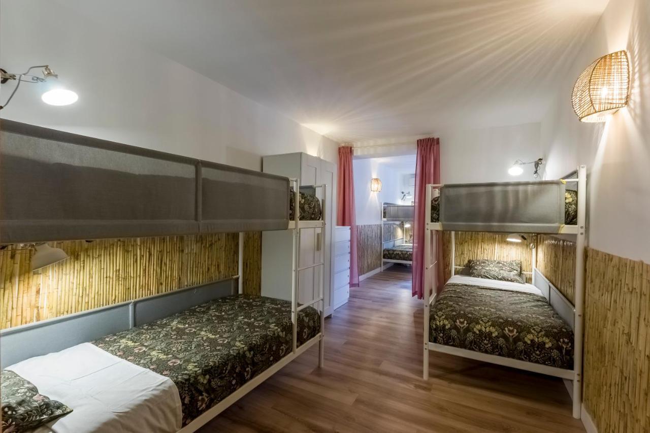 Hostel Santo - Coworking - Coliving - Madrid Exteriér fotografie