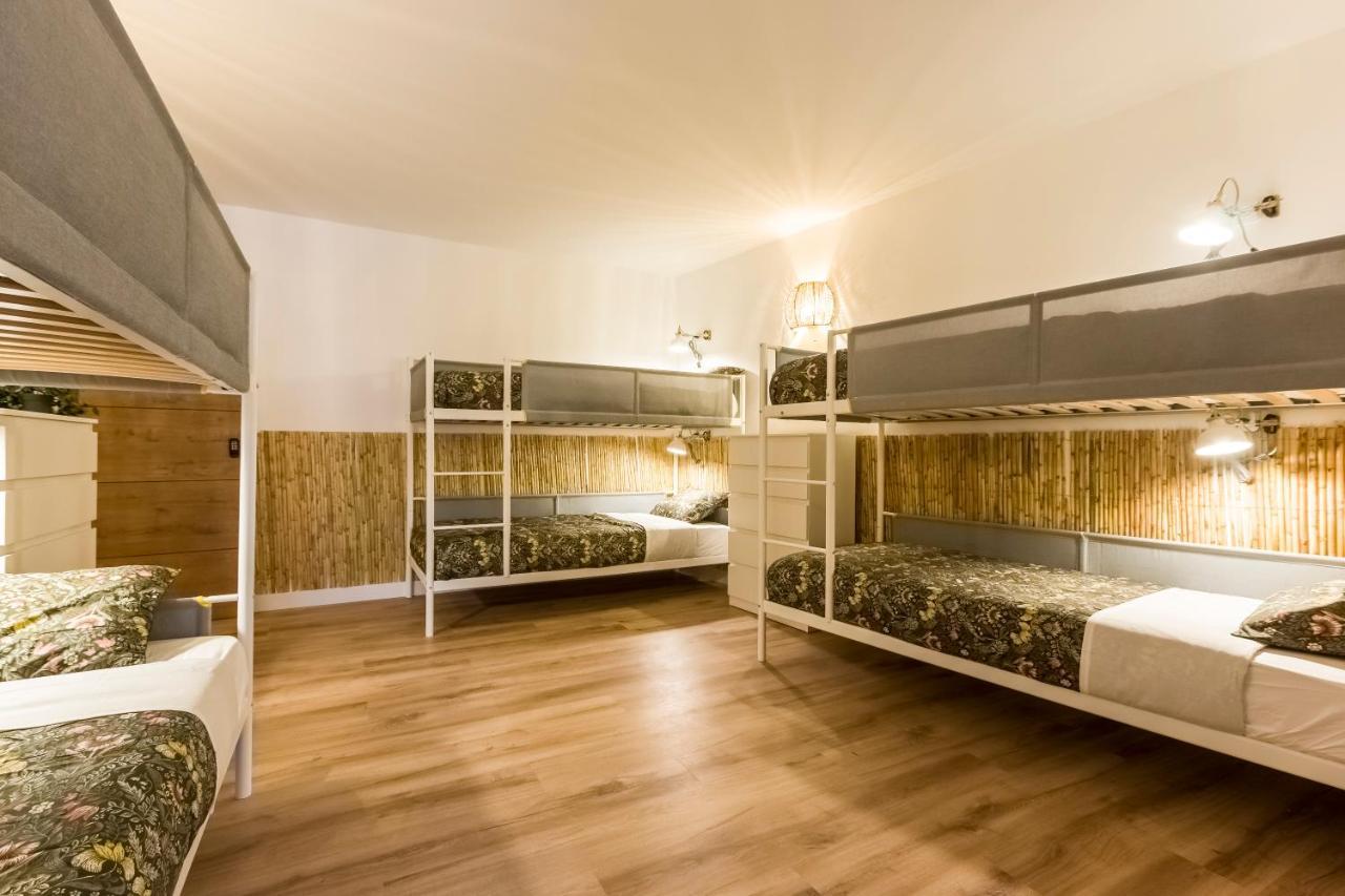 Hostel Santo - Coworking - Coliving - Madrid Exteriér fotografie